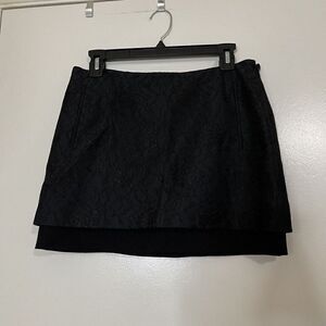 NEW! Diane Von Furstenberg DVF elley mini bonded lace black skirt size 6